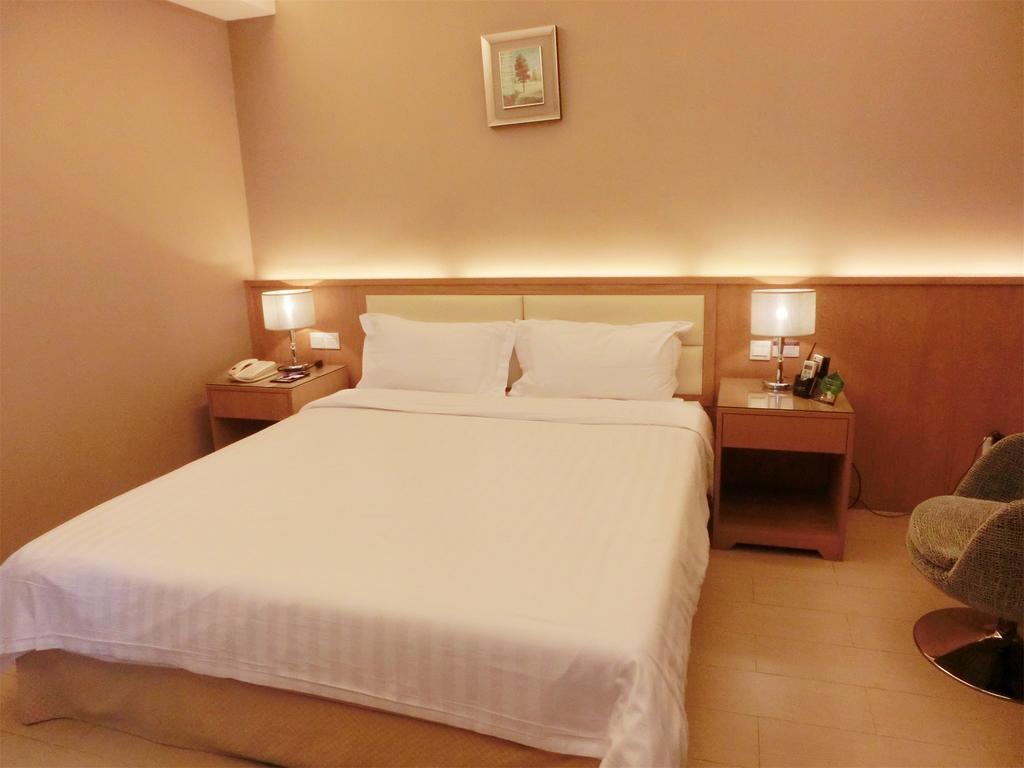 Guangzhou Bauhinia Hotel Exterior photo
