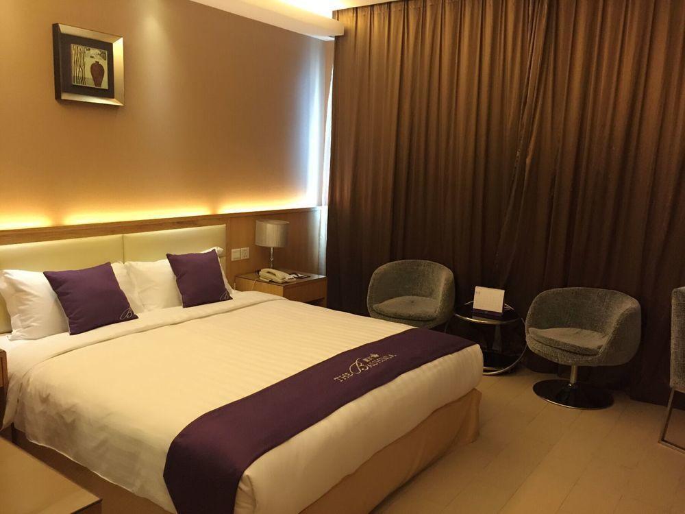 Guangzhou Bauhinia Hotel Exterior photo